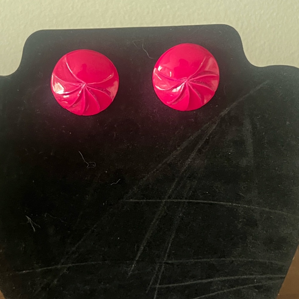 Vintage 80s earrings
